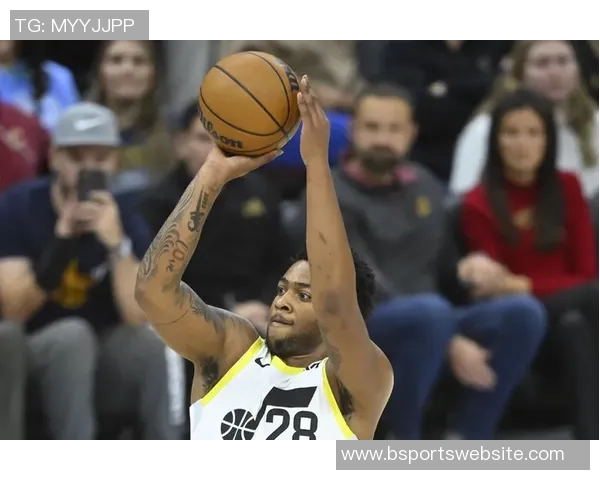 克尼佩尔表现出色4号秀13投6中贡献18分2篮板2助攻助力球队胜利